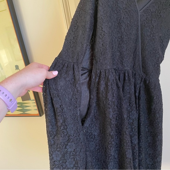 Yumi Black Sleeveless Black Lace Dress - size 10 - Picture 7 of 7